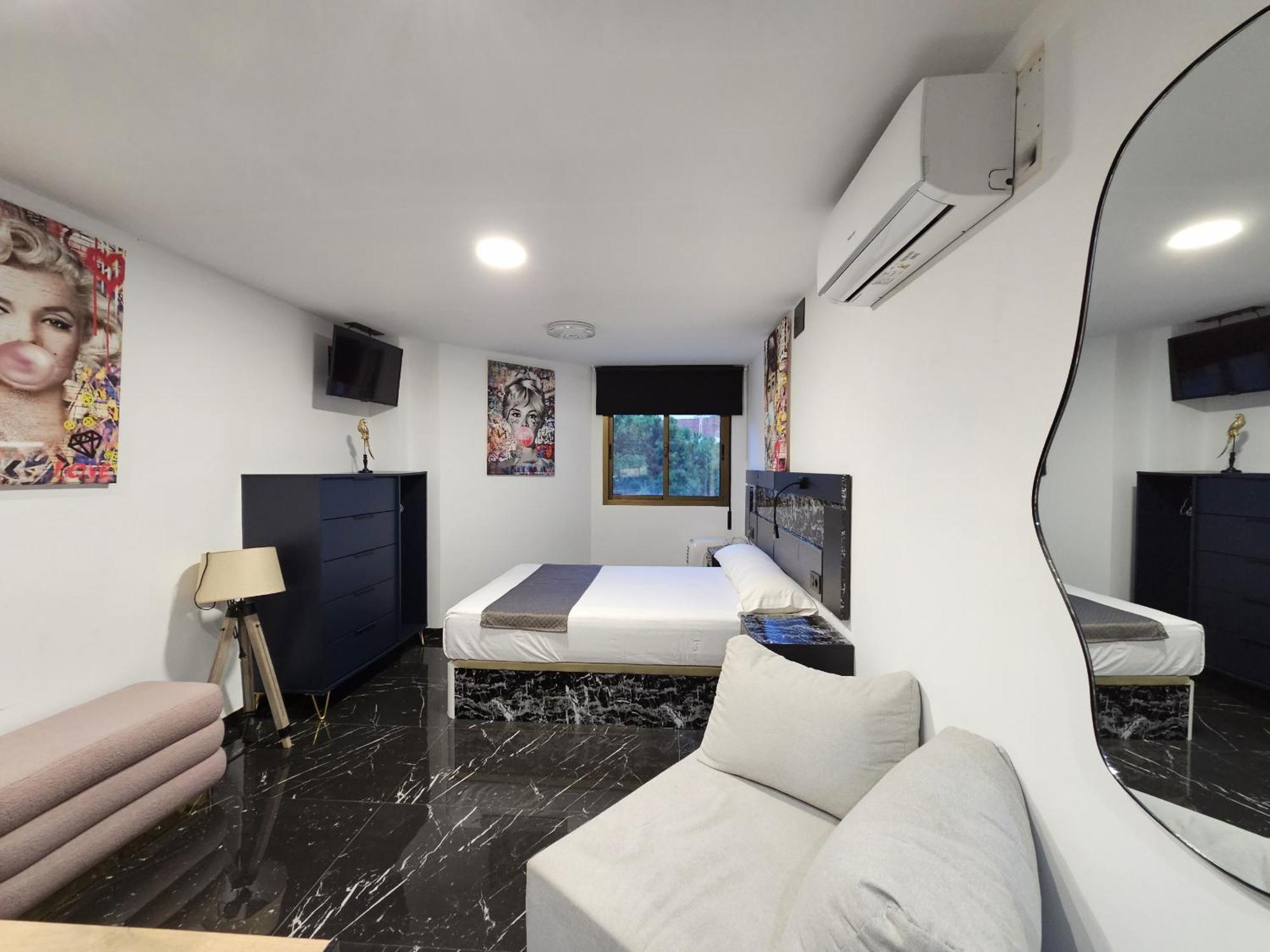 Apartamentos Benidorm Black Екстериор снимка