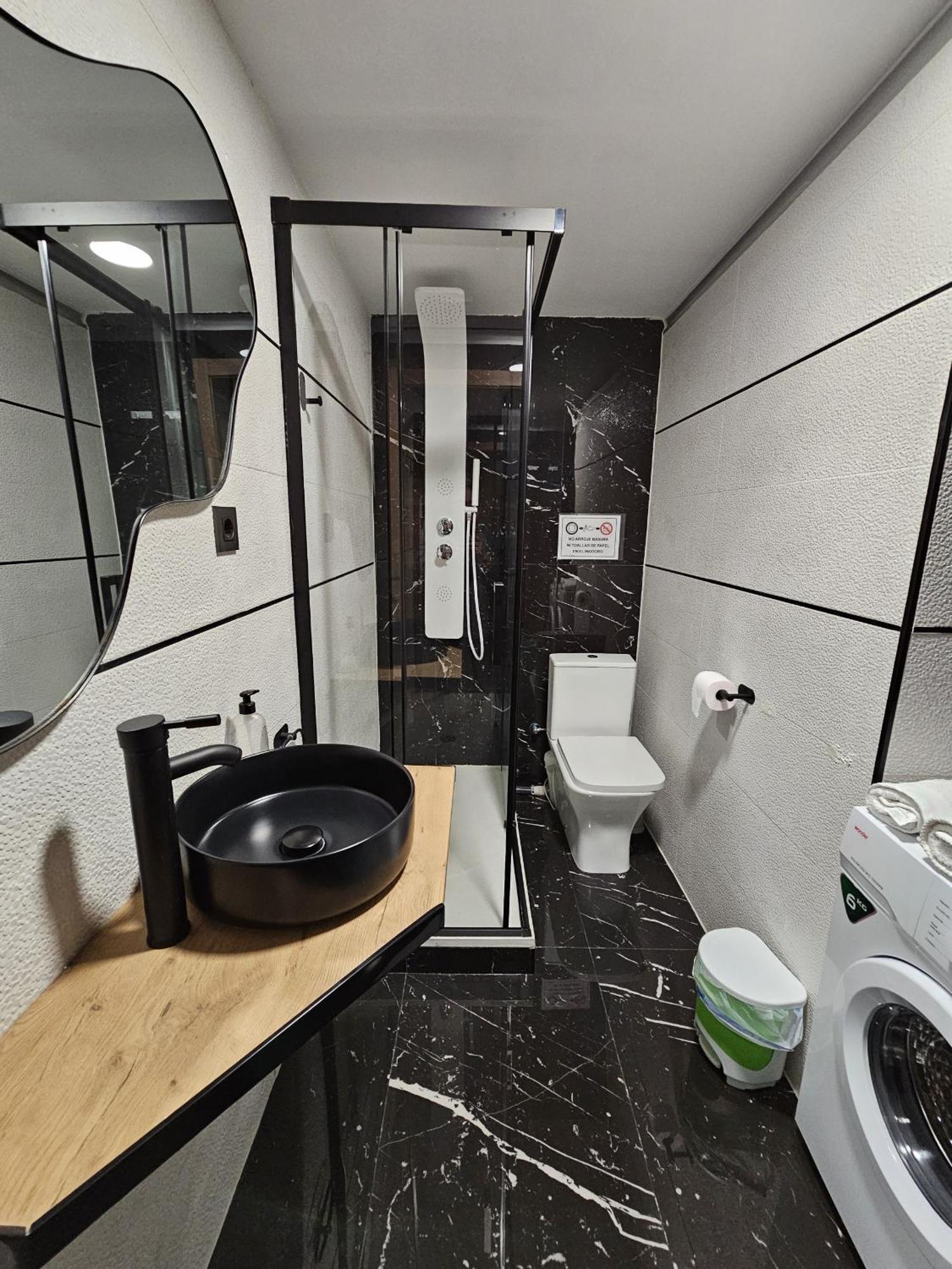 Apartamentos Benidorm Black Екстериор снимка