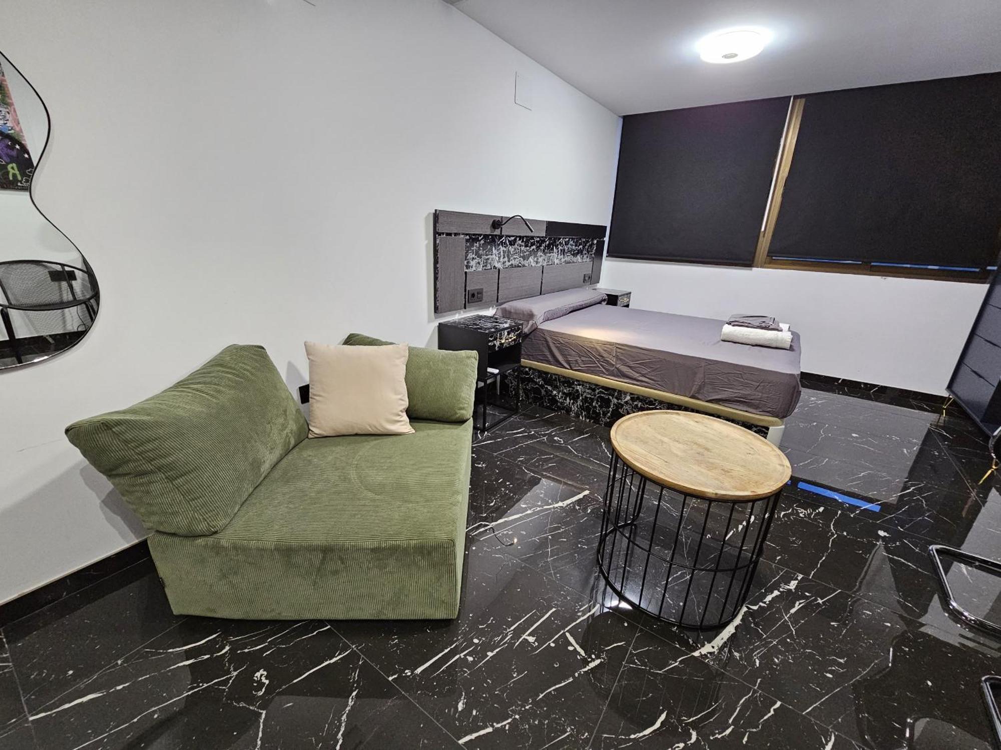 Apartamentos Benidorm Black Екстериор снимка